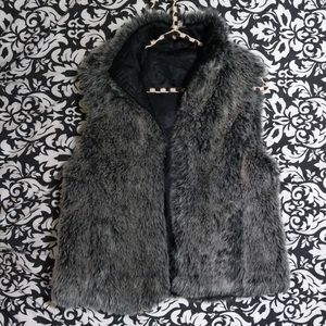 Express Women’s Faux Fur Vest